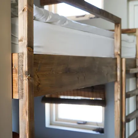 Strandhuisjes Zoomers Aan Zee מלון דירות קסטריקום